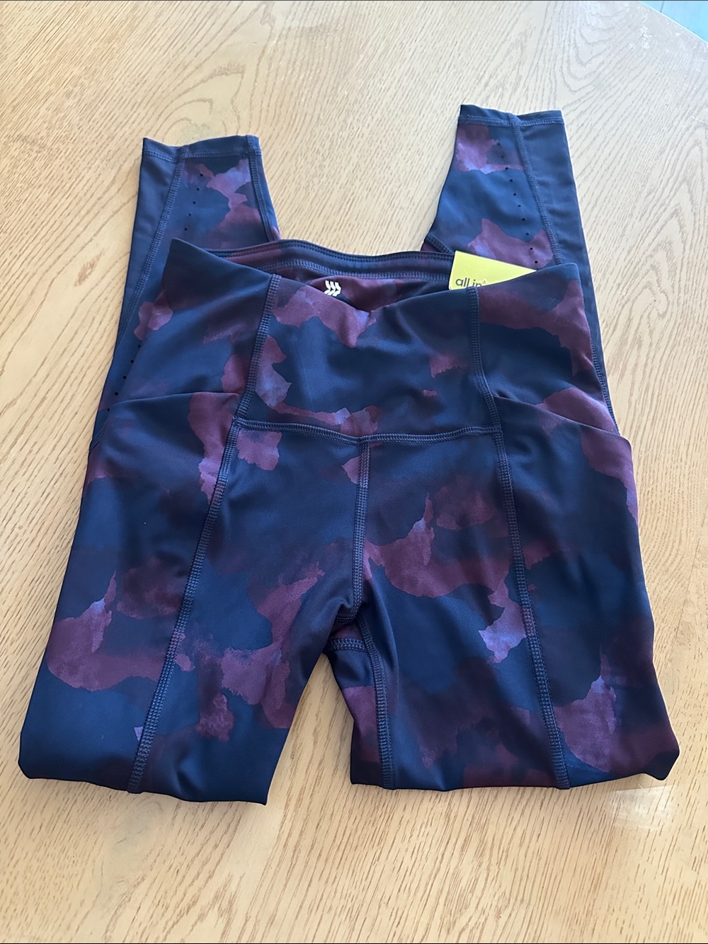 all in motion Plum Camo High-Waist Leggings NWT XS